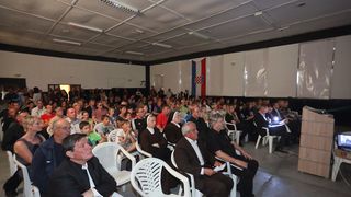 Bibinje: Predstavljena knjiga “Bitka za Vukovar” Damira Plavšića. Foto: Leo Banić Bibinje: Predstavljena knjiga “Bitka za Vukovar” Damira Plavšića. Foto: Leo Banić
