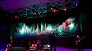 Nastupili su Kornelije i Aleksandra Kovač, Željko Bebek, Giuliano, Goran Karan…