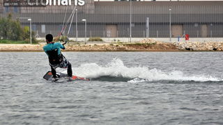 Kiteri guštali u refulima ninske bure Kiteri guštali u refulima ninske bure