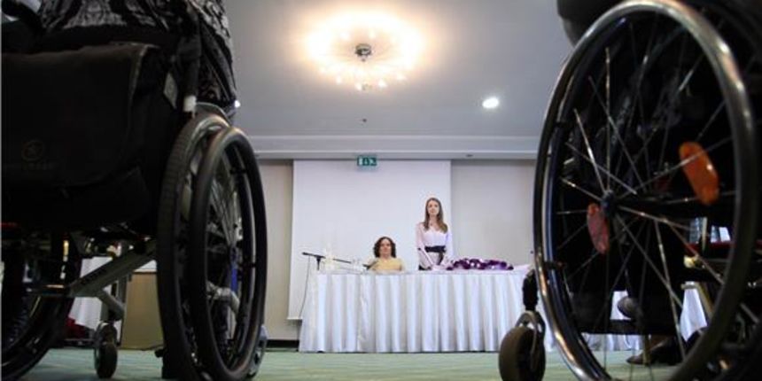 Invalidi, Foto: Hina