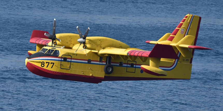 Pogledajte kanader u akciji u uvali Grebaštica