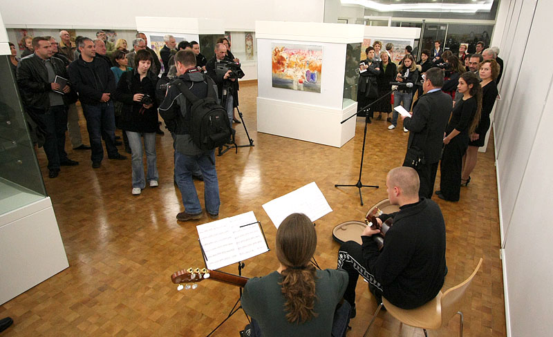 ‘Ples sjena’ – izložba slika Oksane Veber