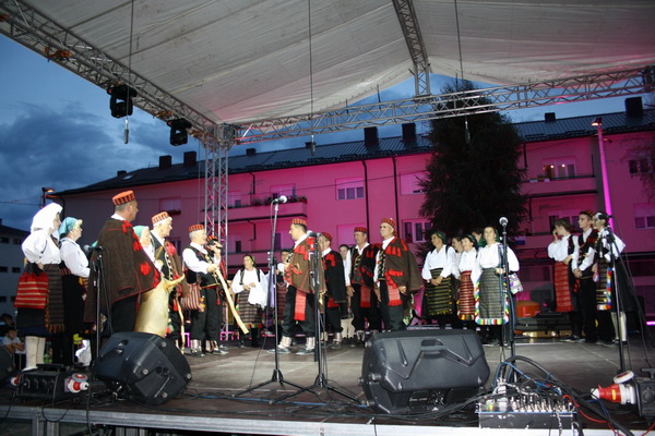 Seoska olimpijada i Smotra folklora u Ličkom Osiku. Foto: Marko Mane Ledenko