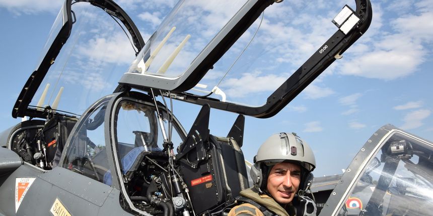 Francuski vojni avioni u vojarni “Pukovnik Mirko Vukušić”u Zemuniku