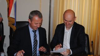 Ministar Tolušić potpisao ugovore za sanaciju šteta od poplave Ministar Tolušić potpisao ugovore za sanaciju šteta od poplave