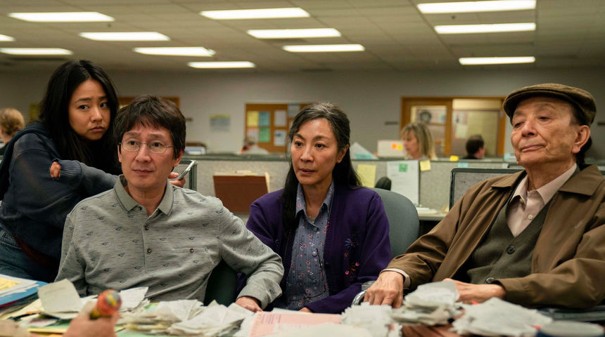 Everything Everywhere All at Once Everything Everywhere All at Once