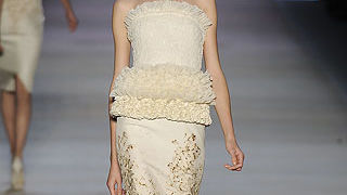 Na granici s coutureom (Moda.hr)