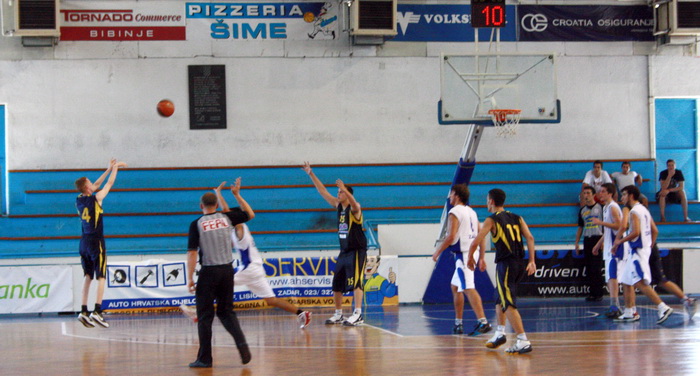 6. Memorijal Tomislav Knezevic: KK Zadar – KK Zagreb 120-57, Foto: Mladen Malik