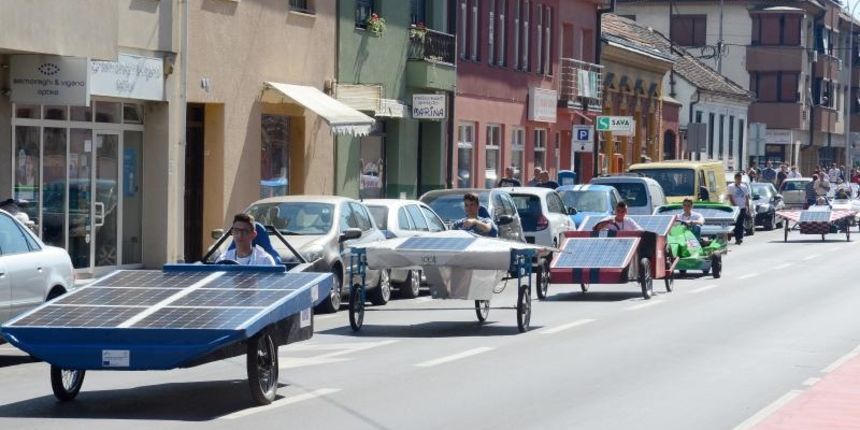 U Sisku održana utrka solarnih automobila U Sisku održana utrka solarnih automobila