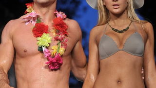 Zagreb, 050612. 
Modna kuca Goldenpoint za sezonu proljece/ljeto 2012. pripremila je zanimljivu kolekciju kupacih kostima. Dio asortimana mogli su vidjeti i zagrebcani na reviji u Gallery-u . Pedesetak modela kostima prezentirali su manekenke i manekeni n