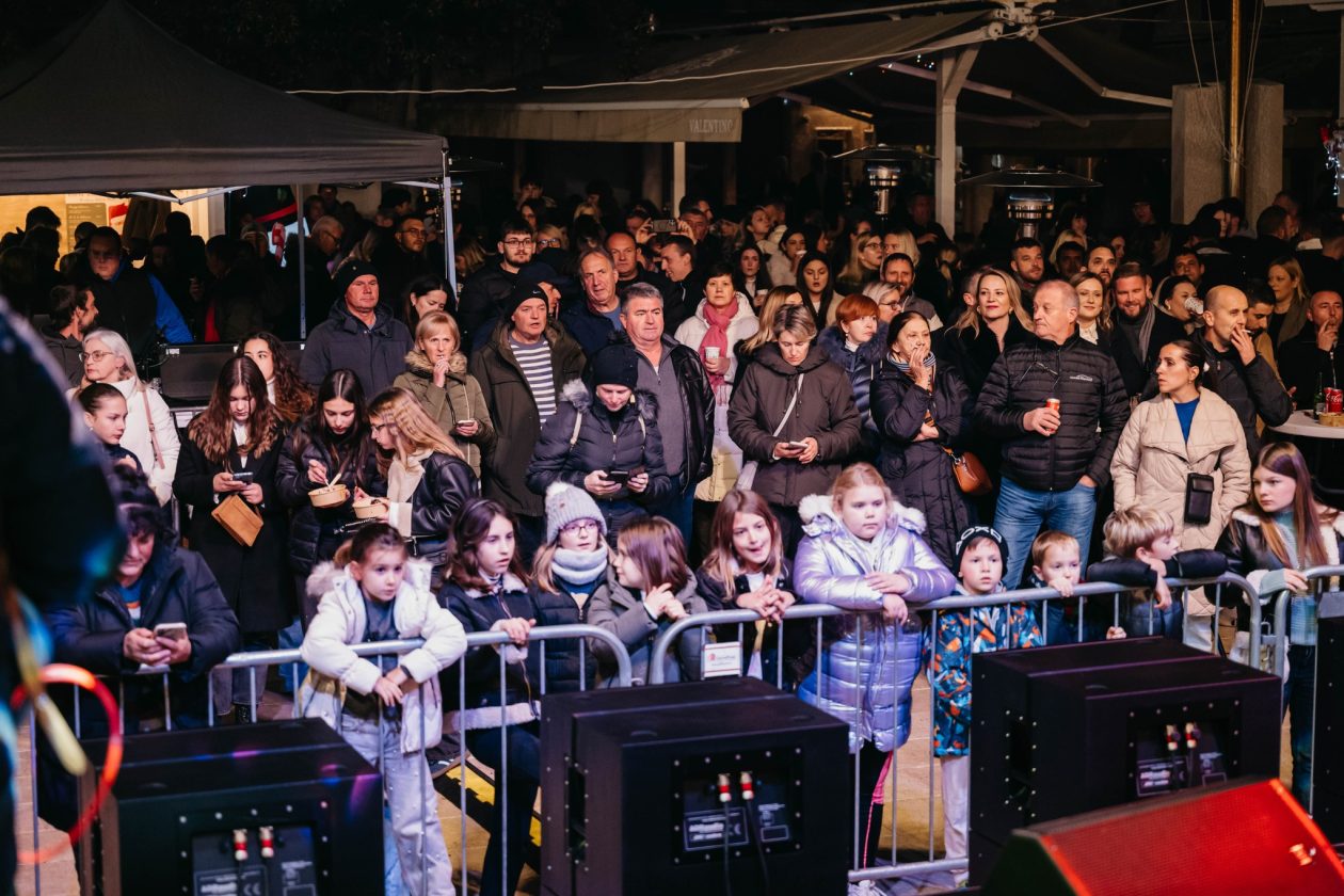 Otvorenje Adventa u Pagu