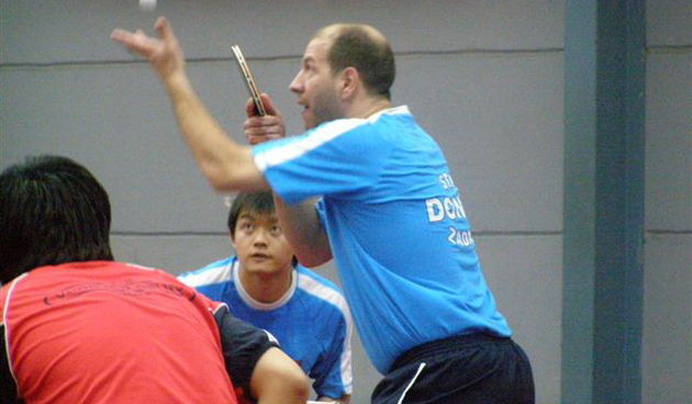 Karlović i Zeng Jia