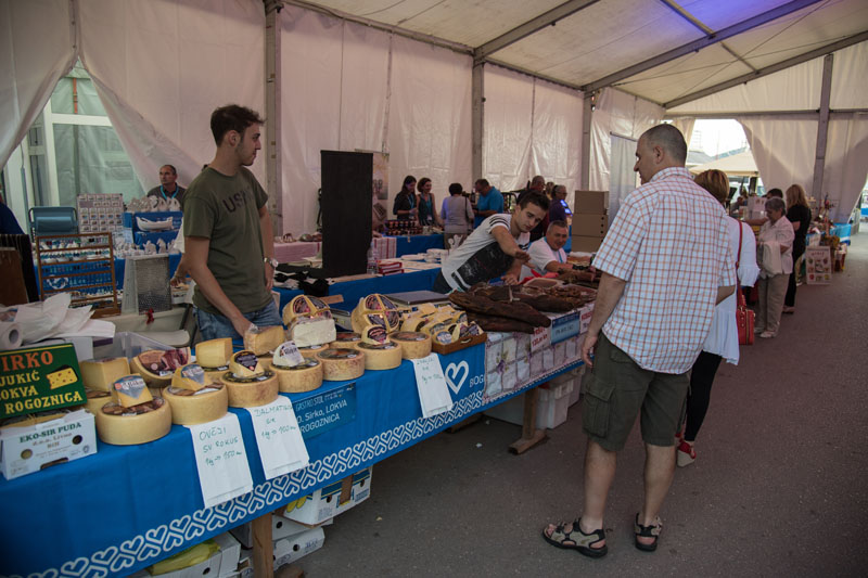 11. Gastol stol na biogradskoj rivi. Foto: Vinko Pešić 11. Gastol stol na biogradskoj rivi. Foto: Vinko Pešić