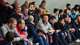 U posljednjem kolu A-2 lige Jug, košarkaši Jazine Arbanasa trebali su pobjedu nad Sukošanom kako bi potvrdili nastup u kvalifikacijama za A-1 ligu. Nervoza je učinila svoje ali na koncu košarkaši trenera Josipa Plantaka slavili su rezultatom 63-58