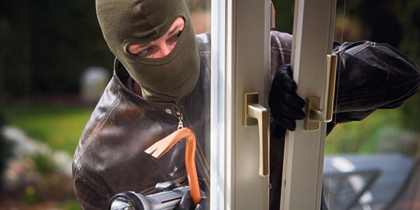 Provala, lopov, foto: www.kurir-info.rs Provala, lopov, foto: www.kurir-info.rs