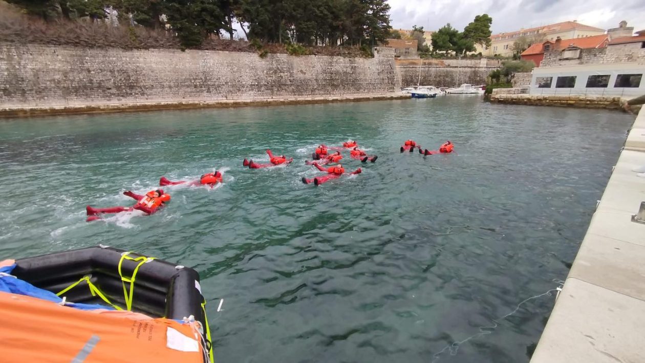 594629214_1457696186173865_7904863214436121887_n