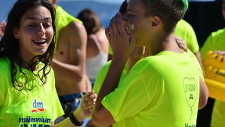 10. dm Millennium Jump na zadarskoj rivi – 3 tisuće skakača poslalo prekrasnu priču u svijet 10. dm Millennium Jump na zadarskoj rivi – 3 tisuće skakača poslalo prekrasnu priču u svijet