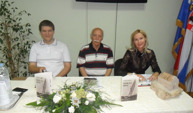 Kukljica: Promocija zbirke čakavske poezije “Vavik na Orac”