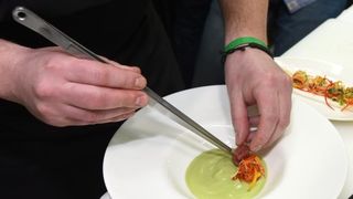 Prezentacija pripreme japanskih jela na 2. Tuna, Sushi & Wine Festivalu. Foto: Dino Stanin/PIXSELL