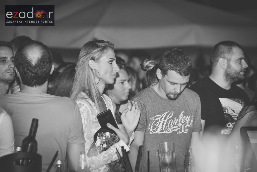 Saturday Night with DJ Dizzy @ Svarog Bar