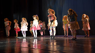 Plesna čestitka @ Hrvatsko narodno kazalište Zadar Plesna čestitka @ Hrvatsko narodno kazalište Zadar