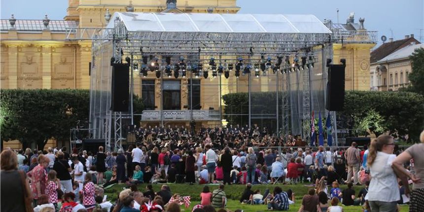 Koncert, Trg kralja Tomislava, zagreb Koncert, Trg kralja Tomislava, zagreb