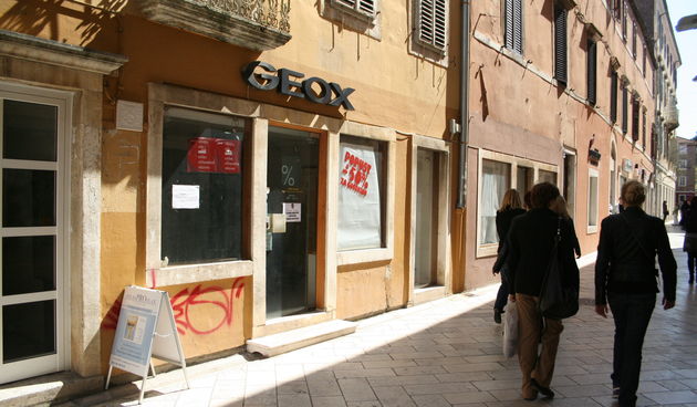 Gradski prostor u Ulici Elizabete Kotromanić