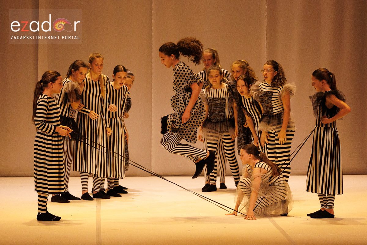 Premijera predstave “Laštik” Kazališne udruge Igrajmo se @ HNK Zadar