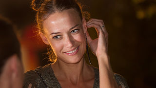 Trodnevna modna manifestacija Zadar fashion nights održava se na Trgu Ivana Pavla II. Prve večeri, pod nazivom ‘Urban Night’ predstavili su se kreatori i modne kuće: Toni Brekalo, Galko, Callegari, Oktan, Ana Milin i Margarete Ete. U glazbenom dijelu prog Trodnevna modna manifestacija Zadar fashion nights održava se na Trgu Ivana Pavla II. Prve večeri, pod nazivom ‘Urban Night’ predstavili su se kreatori i modne kuće: Toni Brekalo, Galko, Callegari, Oktan, Ana Milin i Margarete Ete. U glazbenom dijelu prog