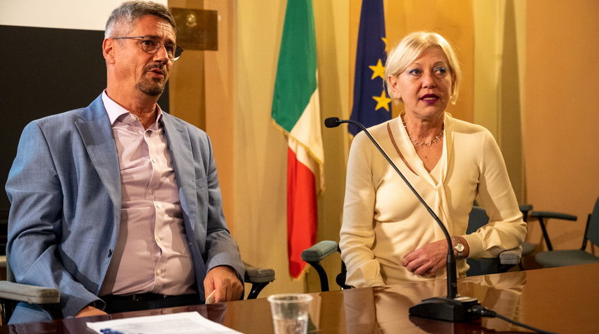 Znanstveni skup Dva glasa, jedna priča u Rimu Znanstveni skup Dva glasa, jedna priča u Rimu