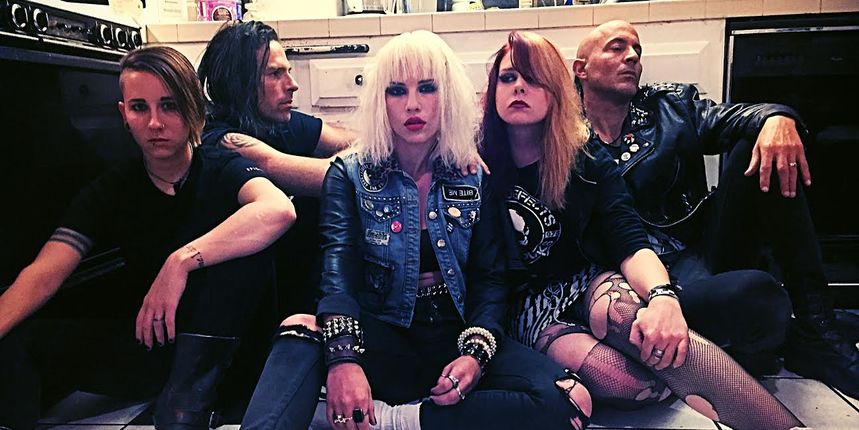 Barb Wire Dolls dolaze u KSET! Barb Wire Dolls dolaze u KSET!