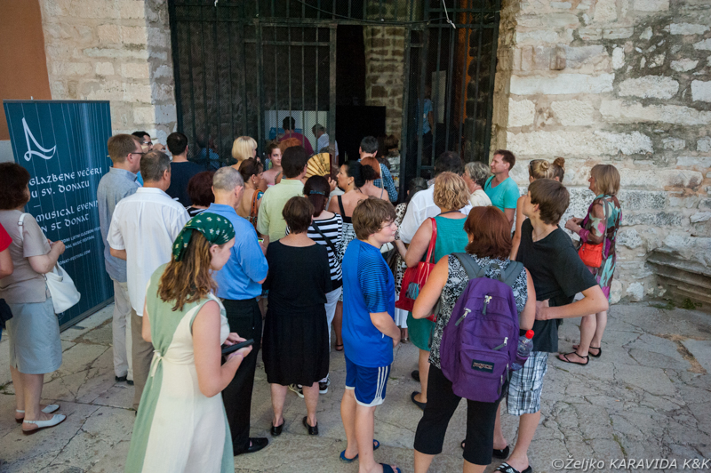 Crkva Sv. Donata: Koncert ansambla Red Priest, foto: Željko Karavida Crkva Sv. Donata: Koncert ansambla Red Priest, foto: Željko Karavida