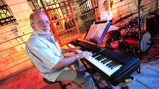 Narodni trg: koncert Aldemaromania trio & Ricardo Luque foto: Angelo Virag Narodni trg: koncert Aldemaromania trio & Ricardo Luque foto: Angelo Virag