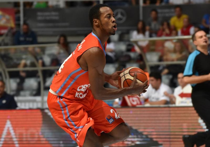 ZDBT 2016: KK Cedevita – Fenerbahce 77-88. Photo: Hrvoje Jelavić/PIXSELL ZDBT 2016: KK Cedevita – Fenerbahce 77-88. Photo: Hrvoje Jelavić/PIXSELL