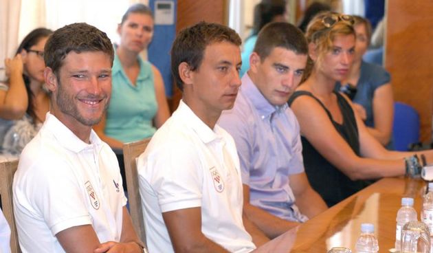 24.07.2013., Zadar – Gradonacelnik grada Zadra Bozidar Kalmeta uprilicio je primanje za zadarske najuspjesnije sportase, osvajace medalja na nedavno zavrsenim 17. Mediteranskim igrama u turskom Mersinu u pratnji njihovih trenera, jedrilicare Simu Fantelu,