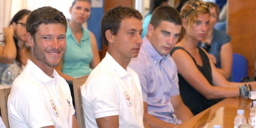 24.07.2013., Zadar – Gradonacelnik grada Zadra Bozidar Kalmeta uprilicio je primanje za zadarske najuspjesnije sportase, osvajace medalja na nedavno zavrsenim 17. Mediteranskim igrama u turskom Mersinu u pratnji njihovih trenera, jedrilicare Simu Fantelu,