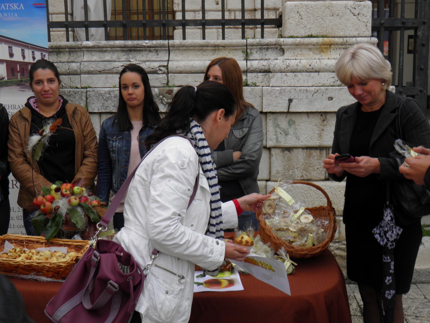 Svjetski dan jabuka na Narodnom trgu Svjetski dan jabuka na Narodnom trgu