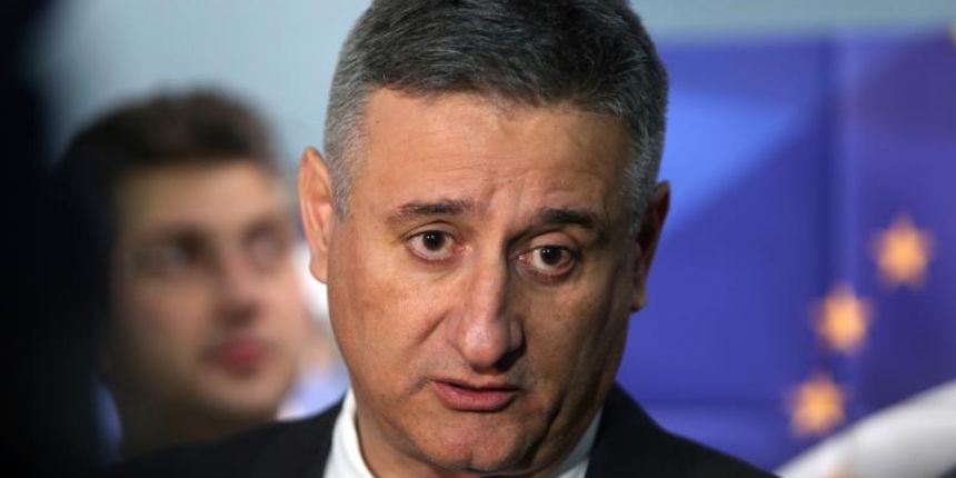 06.12.2013., Zagreb – Matica hrvatska, okrugli stol Buducnost europske obrane u organizaciji HDZ-a. Okrglom stolu nazocili su europarlamentarci Andrej Plenkovic, Davor Bozinovic i Tomislav Karamarko predsjednik HDZ-a Photo: Robert Anic/PIXSELL 06.12.2013., Zagreb – Matica hrvatska, okrugli stol Buducnost europske obrane u organizaciji HDZ-a. Okrglom stolu nazocili su europarlamentarci Andrej Plenkovic, Davor Bozinovic i Tomislav Karamarko predsjednik HDZ-a Photo: Robert Anic/PIXSELL