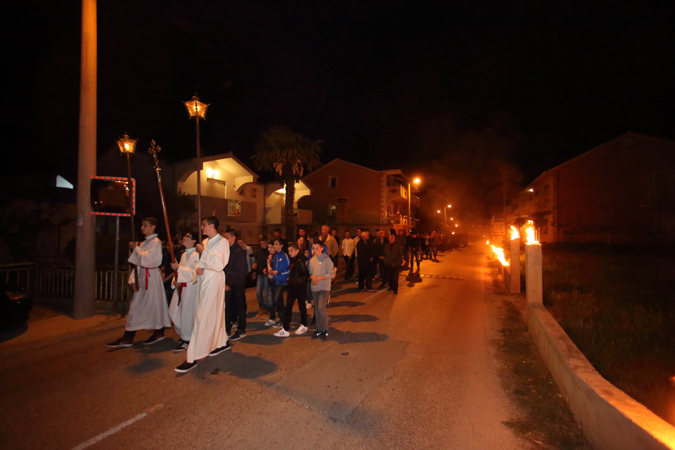 Tradicionalna procesija Velikog petka u sv. Roku