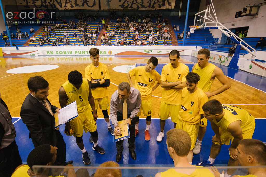 HT Premijer liga, 3. kolo: KK Jazine Arbanasi – GKK Šibenik 36-72 HT Premijer liga, 3. kolo: KK Jazine Arbanasi – GKK Šibenik 36-72