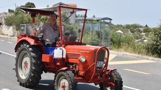 Na ljetovanje u Hrvatsku traktorom! Nijemac putovao 9 dana i prešao 1700 kilometara