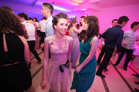 Maturalna večer gimnazije jurja barakovića (foto:Saša Čuka) Maturalna večer gimnazije jurja barakovića (foto:Saša Čuka)