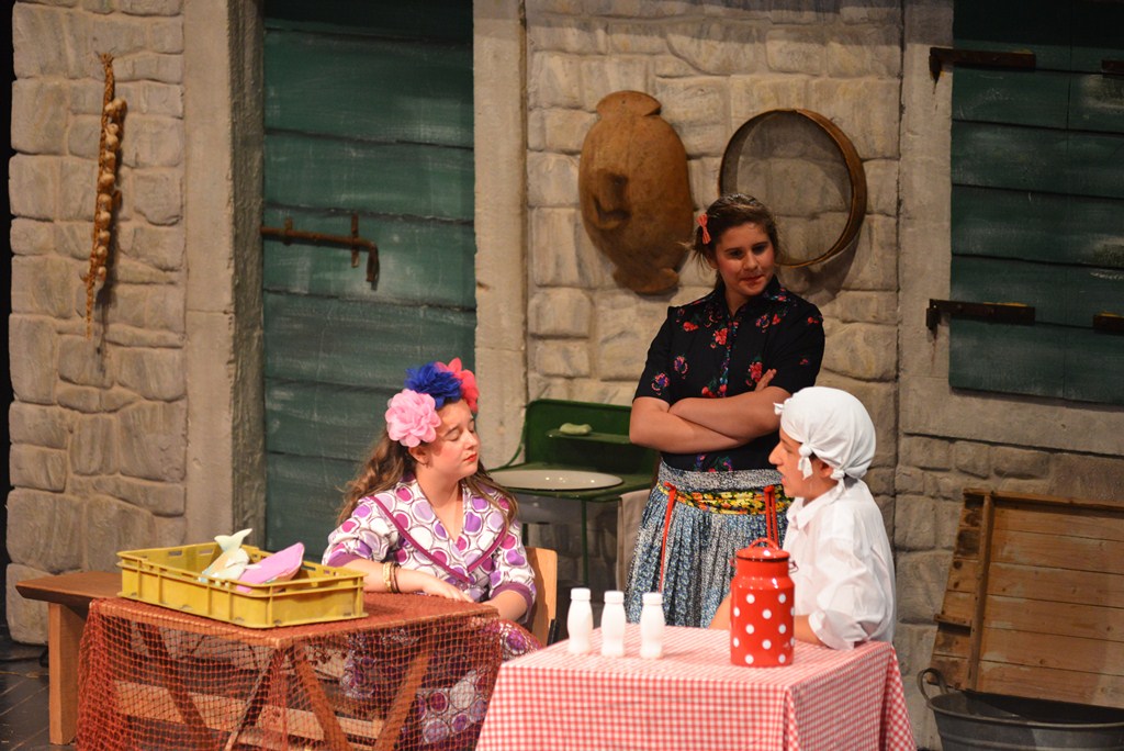 Donatolina u Kazalištu lutaka: “Mareta tamo i nazad”