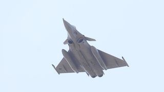 Preleti Rafalea i Krila oluje na obilježavanju 29. obljetnice VRO Oluja @ Knin Preleti Rafalea i Krila oluje na obilježavanju 29. obljetnice VRO Oluja @ Knin