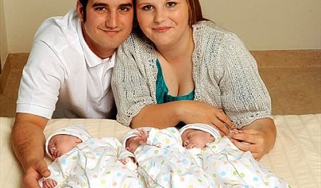 Sian Robbins sa suprugom i djecom (Foto: Tportal.hr)