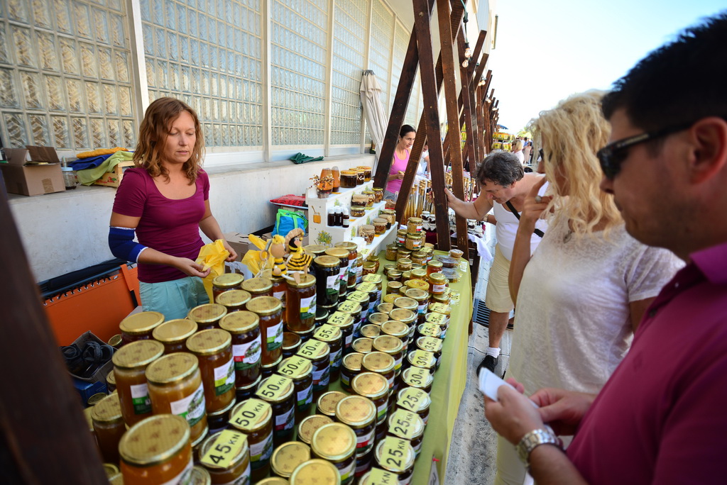 Sajam proizvodi hrvatskog sela na zadarskom Forumu