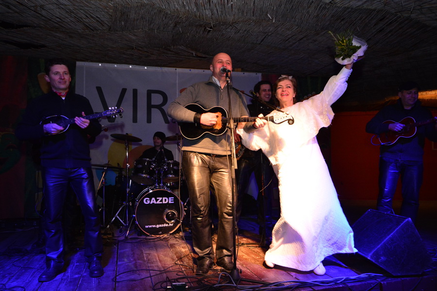 Koncertom “Gazdi” nastavljen karnevalski mjesec na Viru, Foto: Iva Perincic Koncertom “Gazdi” nastavljen karnevalski mjesec na Viru, Foto: Iva Perincic