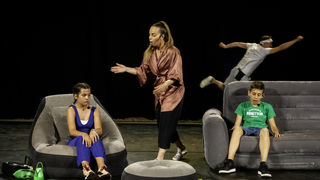 Gesta na Kapetanskom: Premijera predstave Pila naopako