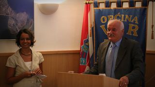 Dan Općine Vir proslavljen uz spektakularni koncert Prljavog Kazališta i vatromet Dan Općine Vir proslavljen uz spektakularni koncert Prljavog Kazališta i vatromet