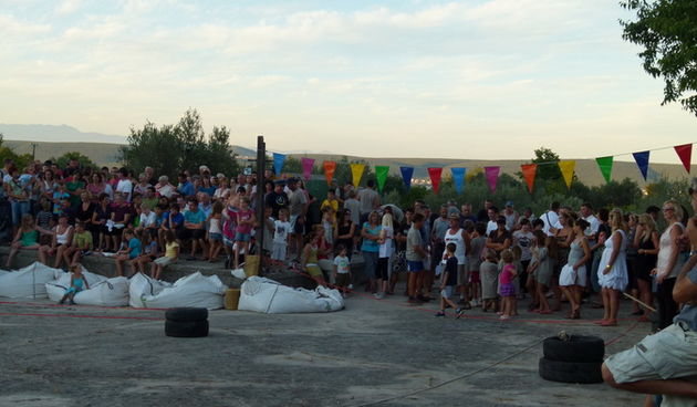 1. Otočko natjecanje u praćan, Neviđane